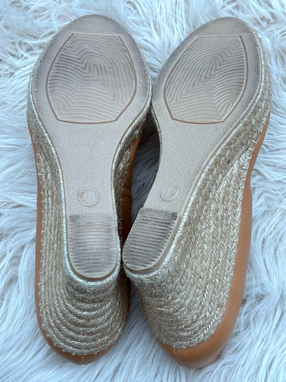 Penelope Chilvers EUC Leather Scoop Espadrille Wedge Pumps Sz 41, 10 US